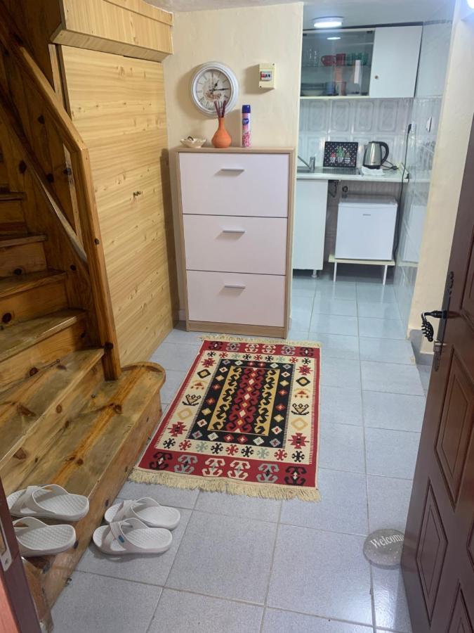 Tradicional Bazaar Home Korce Eksteriør billede